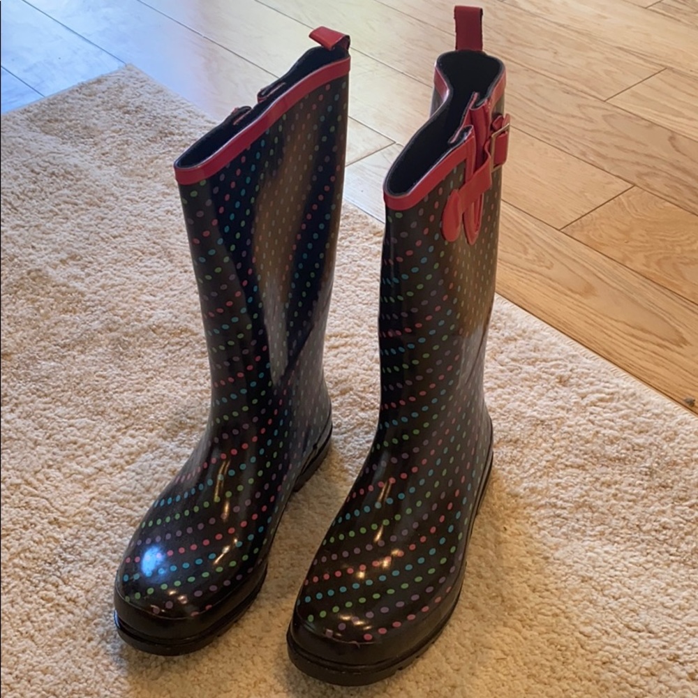 Rain boots